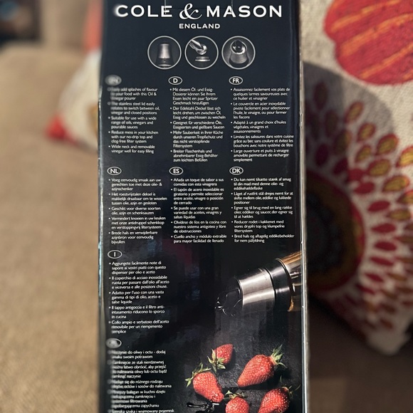 Cole & Mason duo oil and vinegar pourer. New in box. - Picture 5 of 5